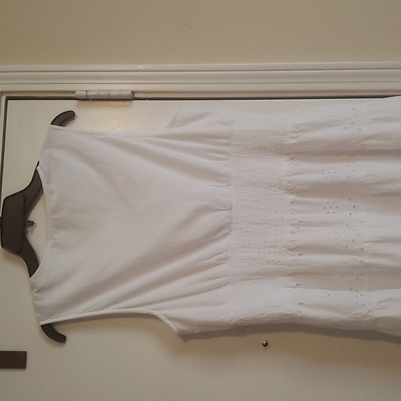 COPY - White tiered eyelet dress - Picture 4 of 4